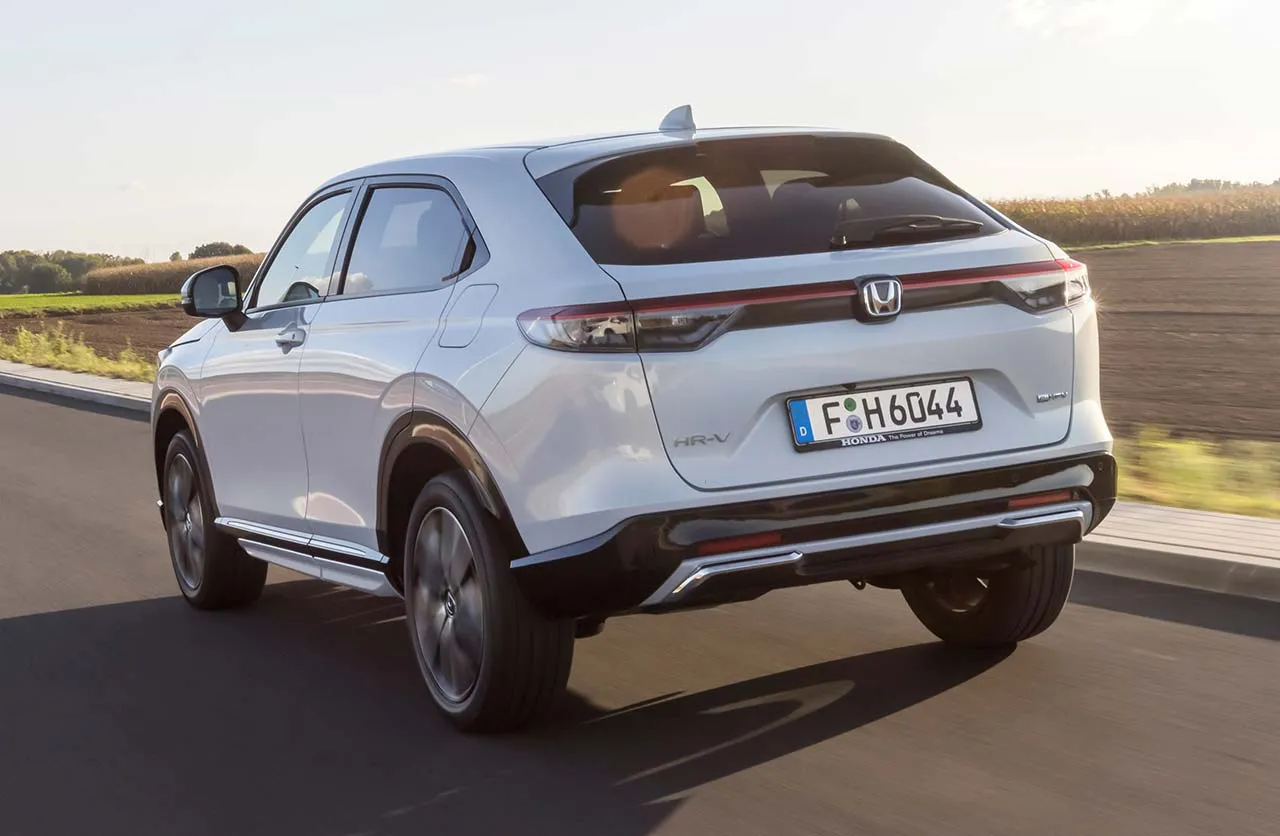 Honda-HR-V-2022-e_HEV-dinamica-trasera